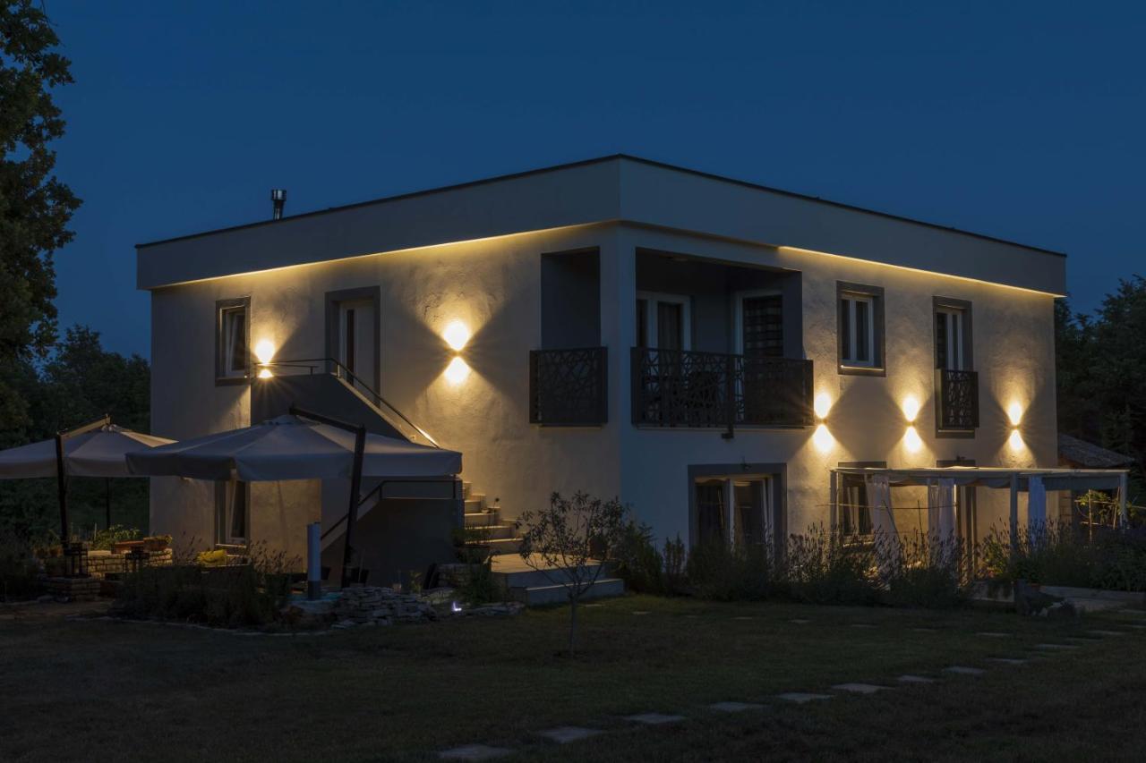 Luxury Villa Cetiri Hrasta Pićan 外观 照片